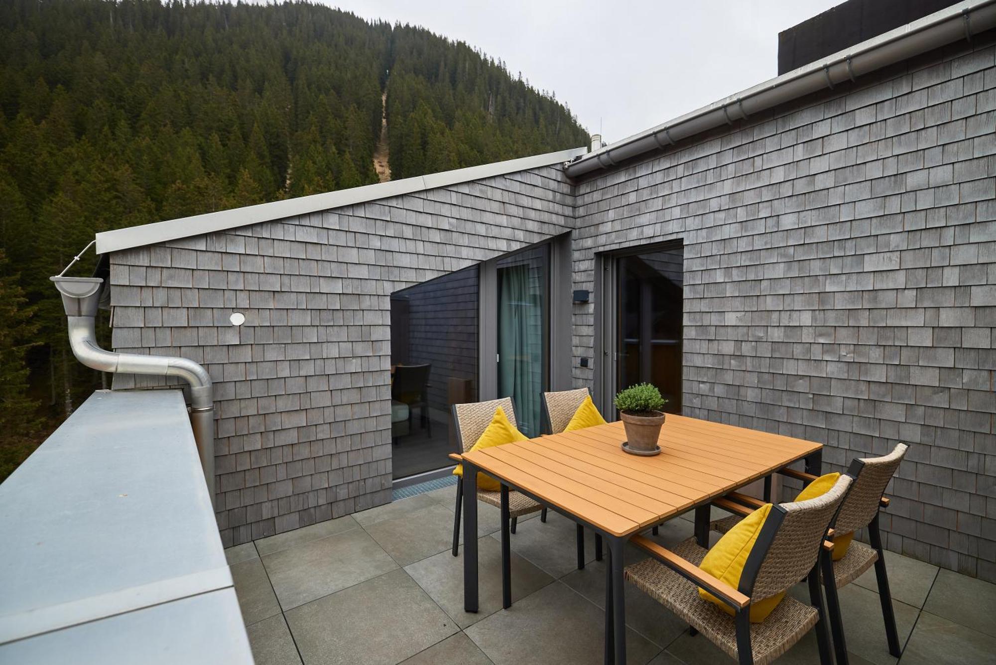 Club Haus - Alpin-Resort Montafon Haus 1 By Pferd Auf Wolke Gargellen Exteriör bild